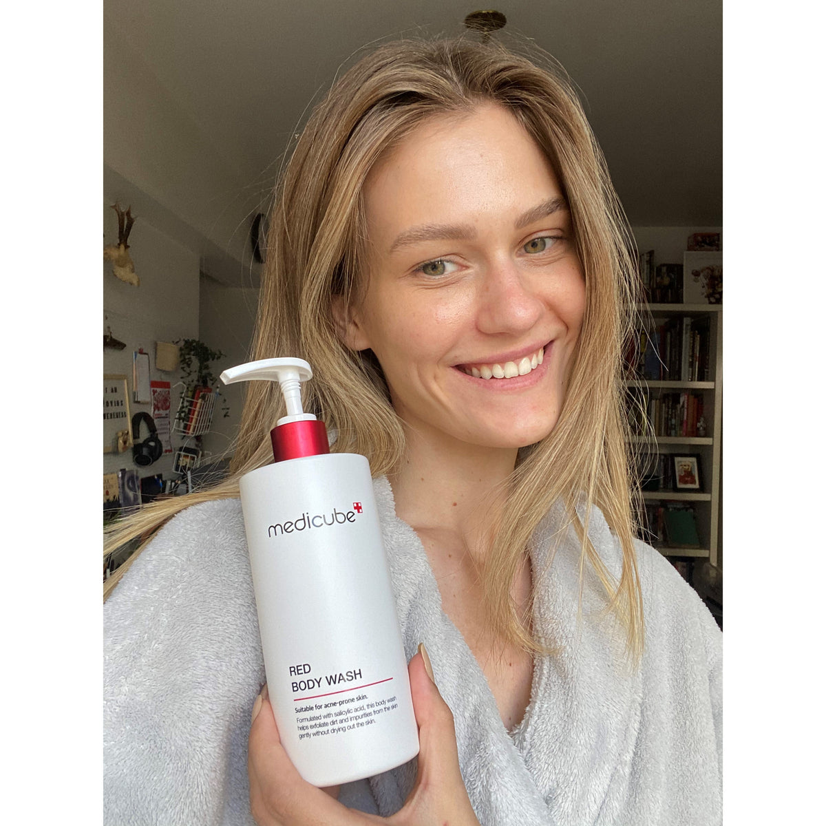 red-line-ultimate-face-and-body-care-set-o6 redbodywash_tn3_56d2342d-3584-4245-8859-53cd1e06976f.jpg